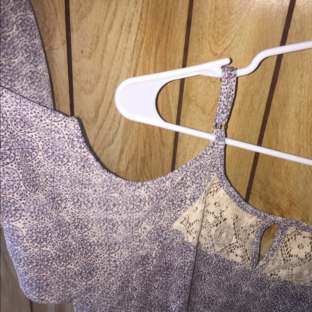 Rewind. Large Open Shoulder Patterned Blouse NWOT - Picture 5 of 6